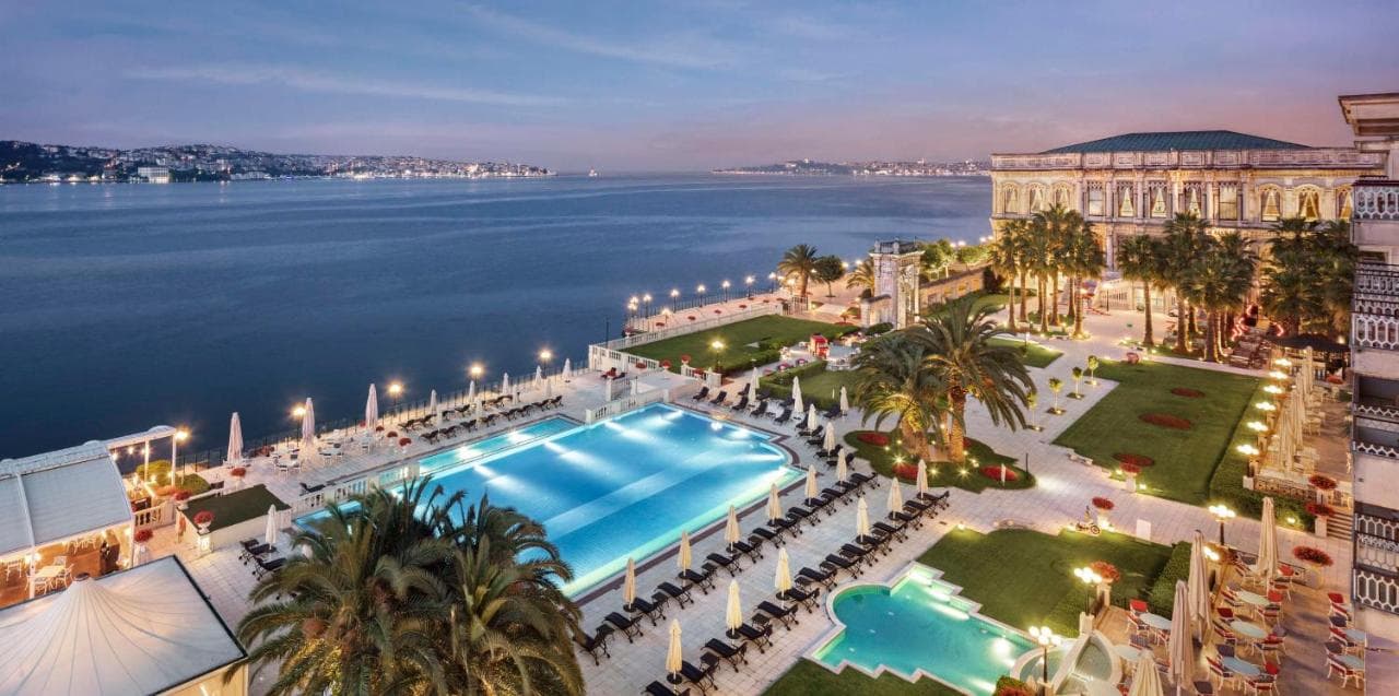 Çırağan Palace Kempinski Istanbul main view