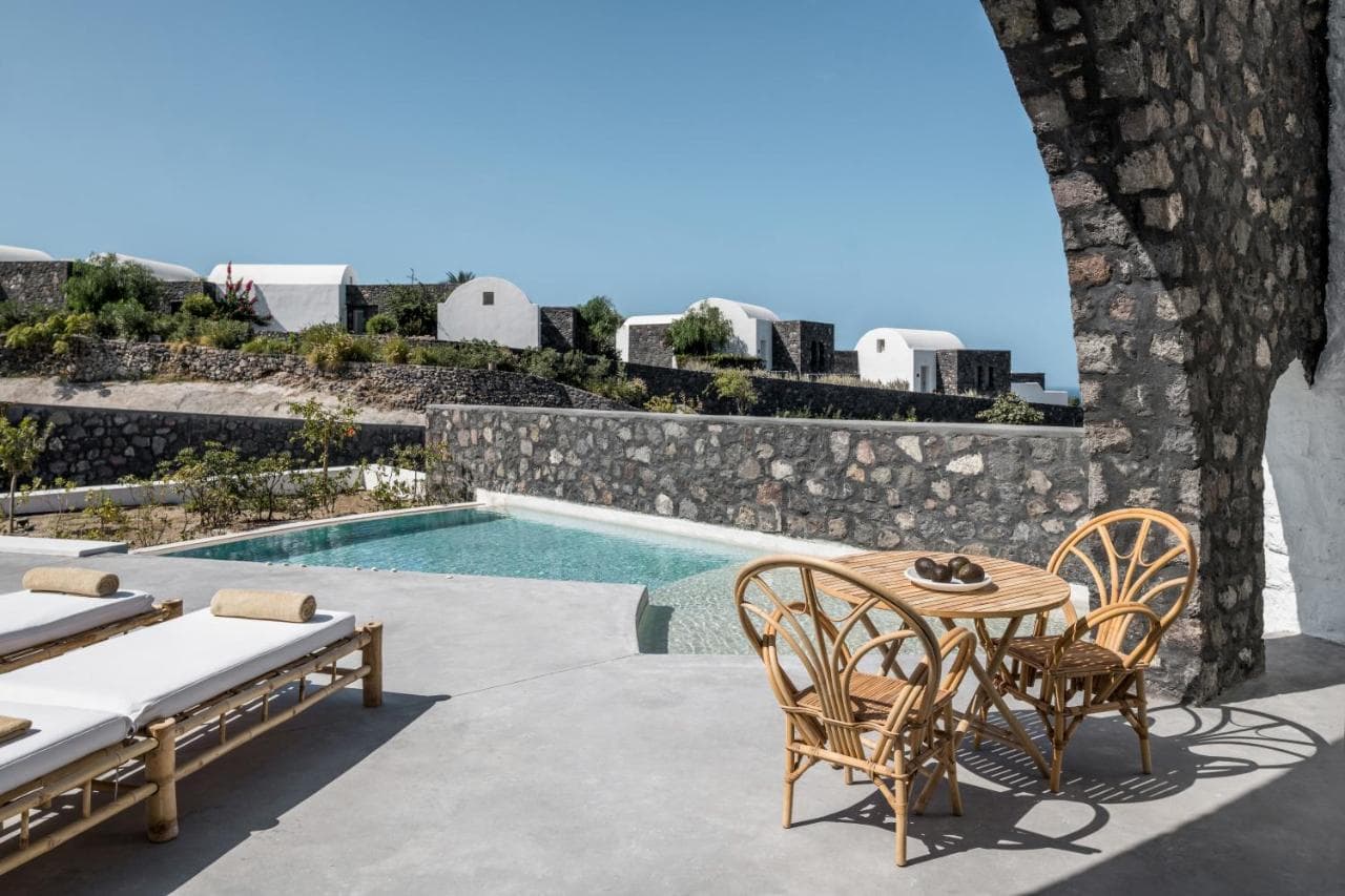 Santo Pure Oia Suites & Villas view 2