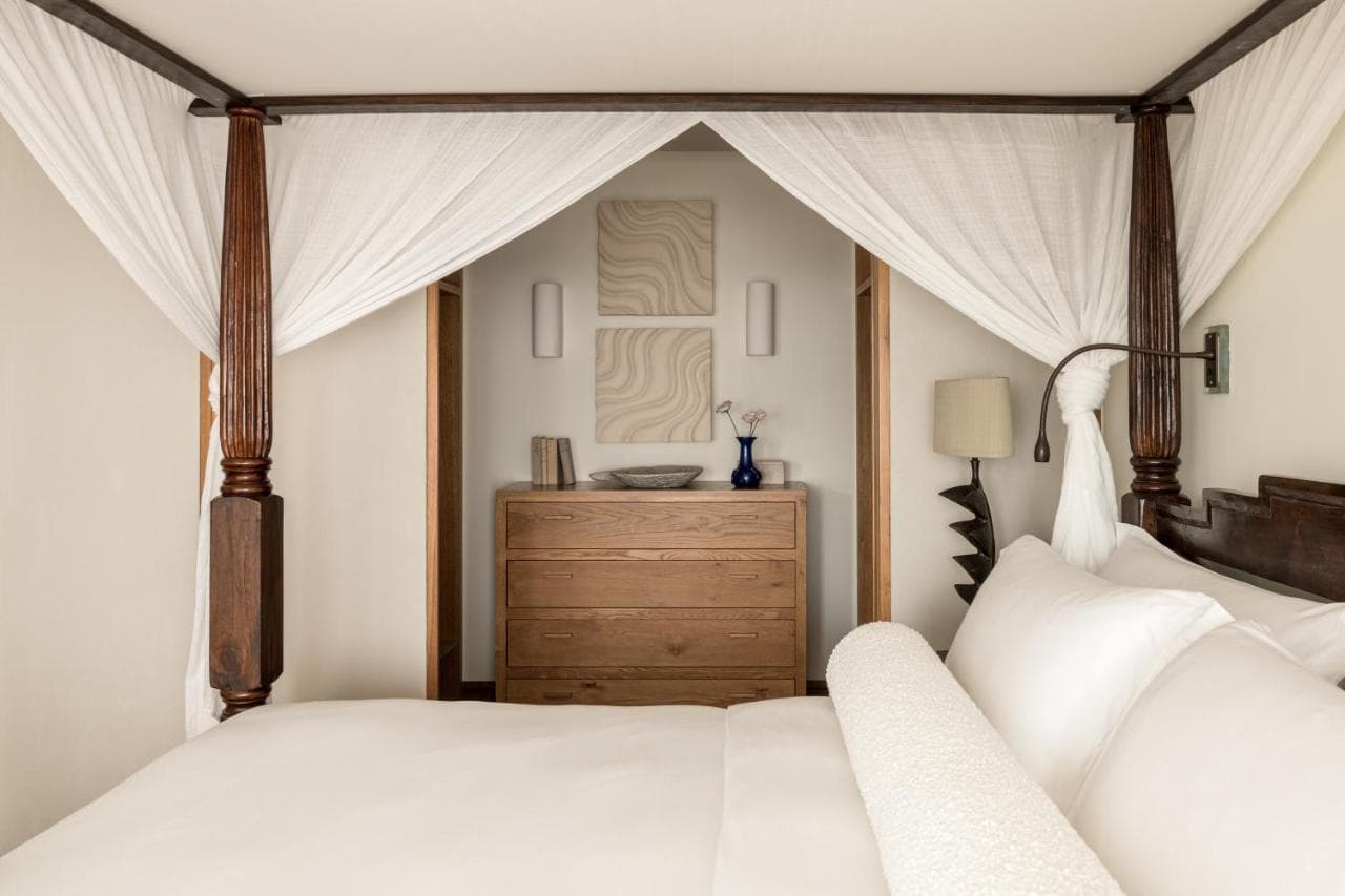 Phāea Blue - Small Luxury Hotels of the World view 7