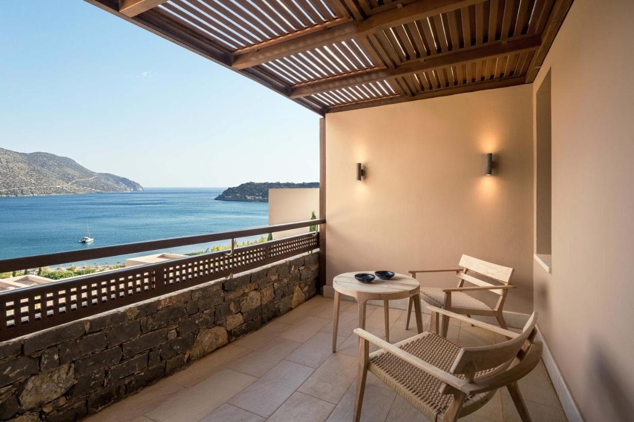 Phāea Blue - Small Luxury Hotels of the World view 3
