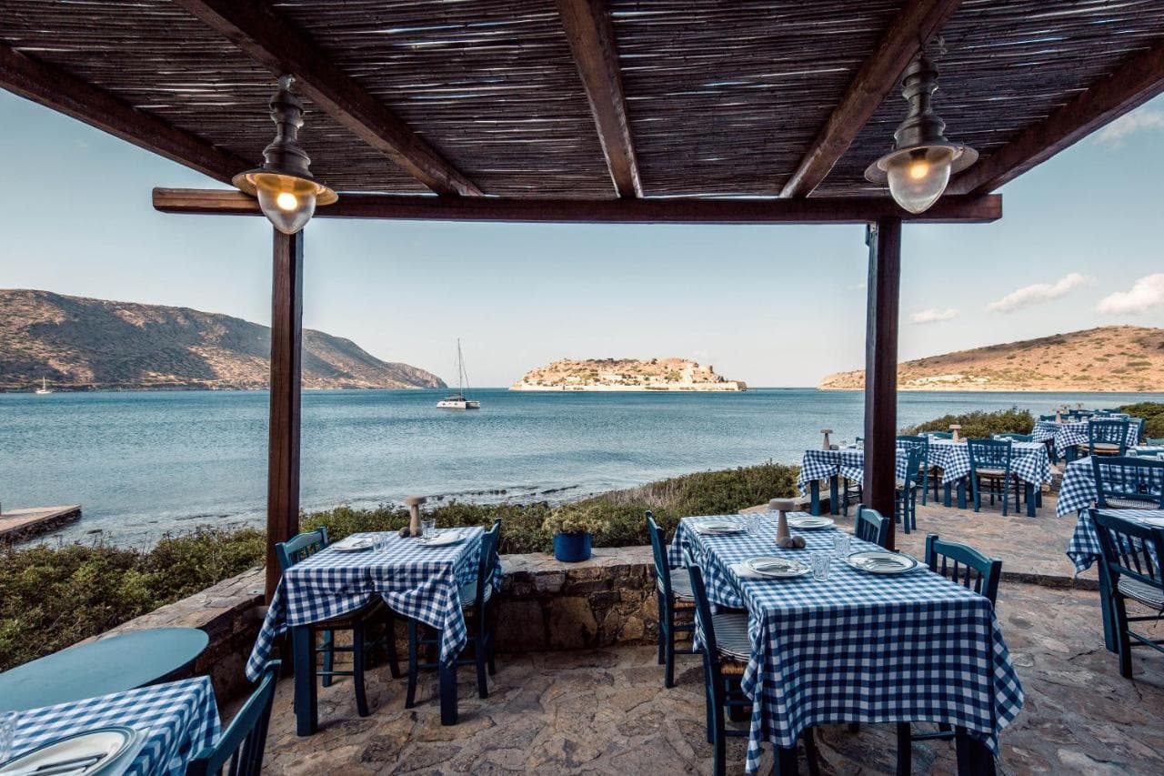 Phāea Blue - Small Luxury Hotels of the World view 5