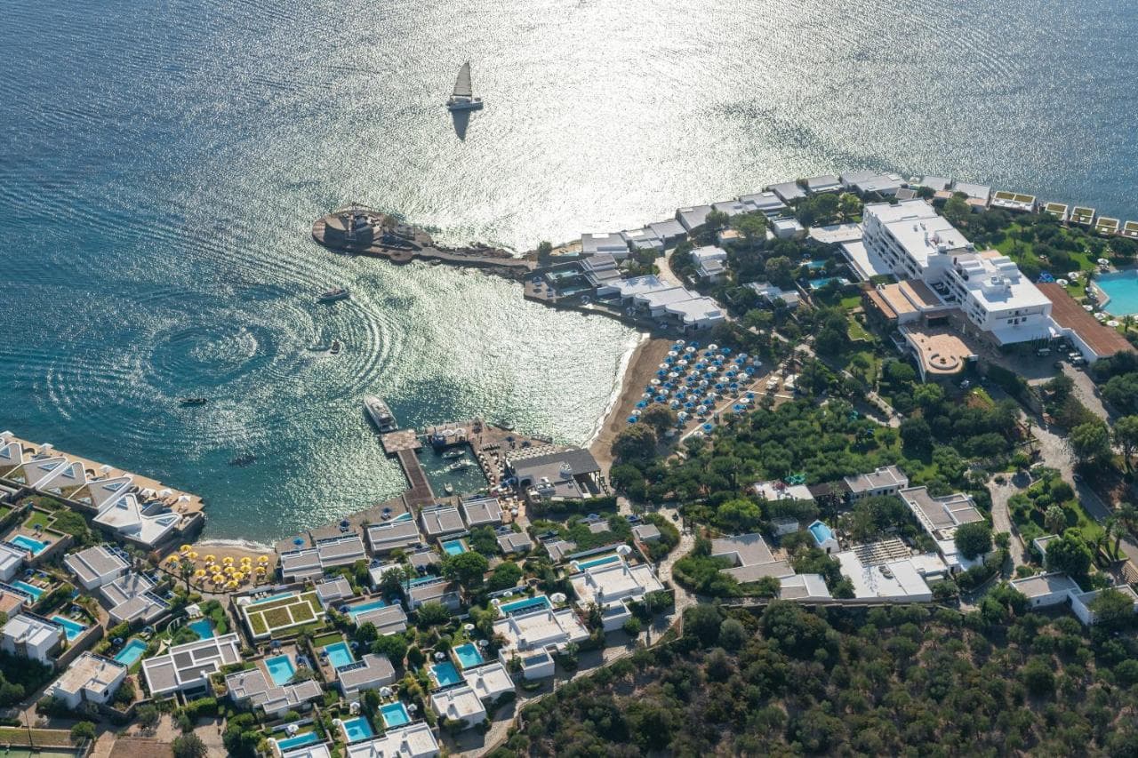 Elounda Beach Hotel & Villas, a Member of the Leading Hotels of the World view 4