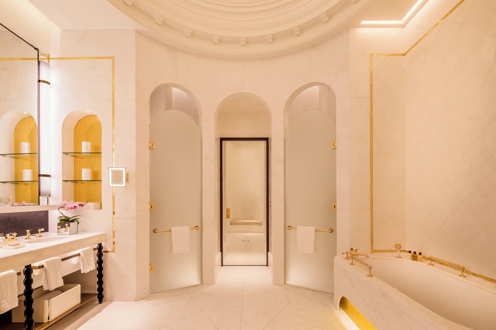 Four Seasons Hotel London at Tower Bridge – kuva 5