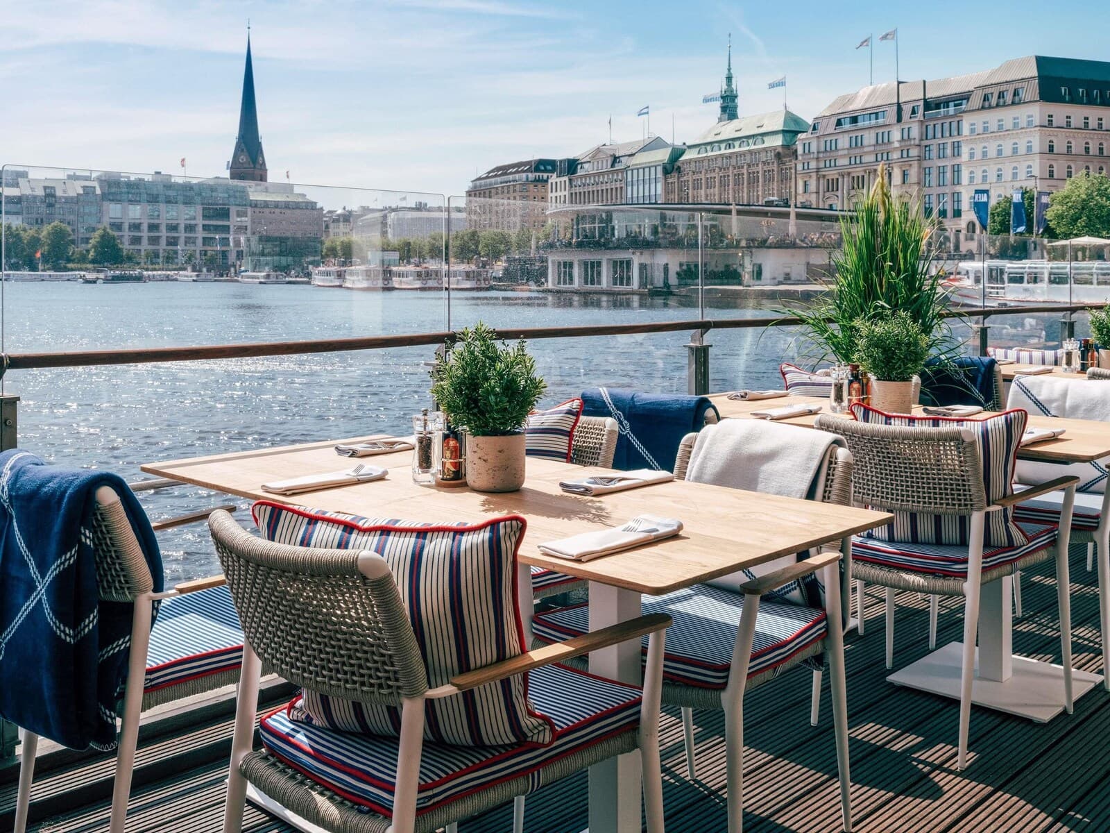 Fairmont Hotel Vier Jahreszeiten – pääkuva