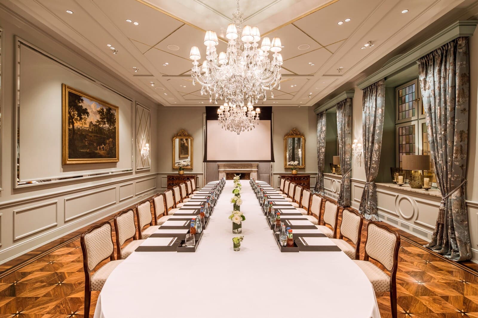 Fairmont Hotel Vier Jahreszeiten – kuva 6