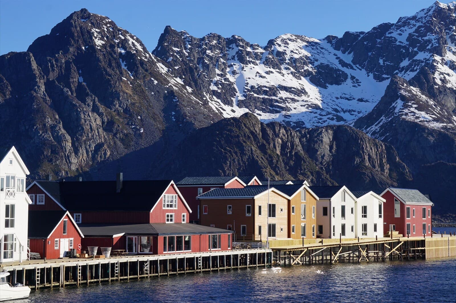 Henningsvær Bryggehotell – kuva 4